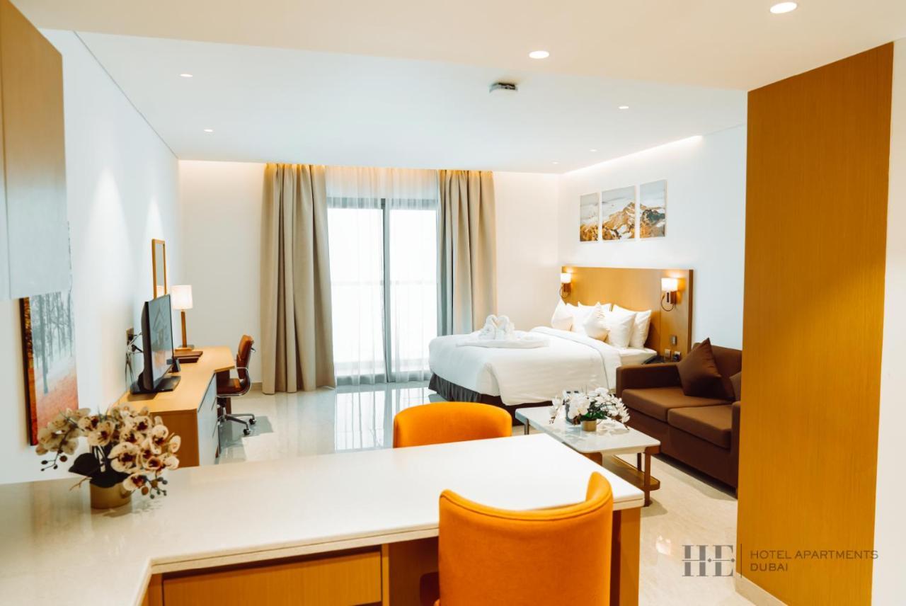 He Hotel Apartments ดูไบ ภายนอก รูปภาพ Deluxe Suite